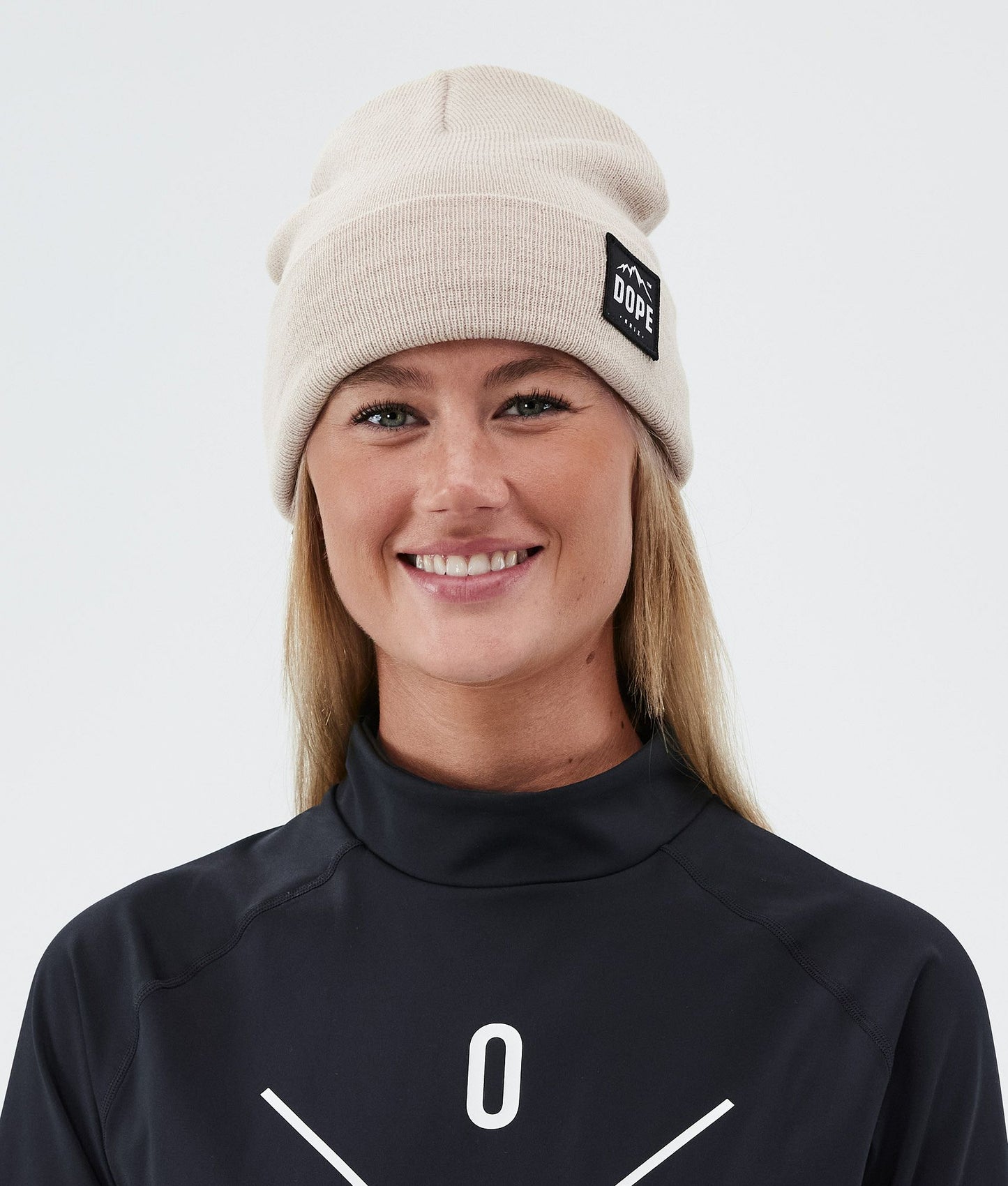Beanie Sand