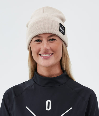 Beanie Sand