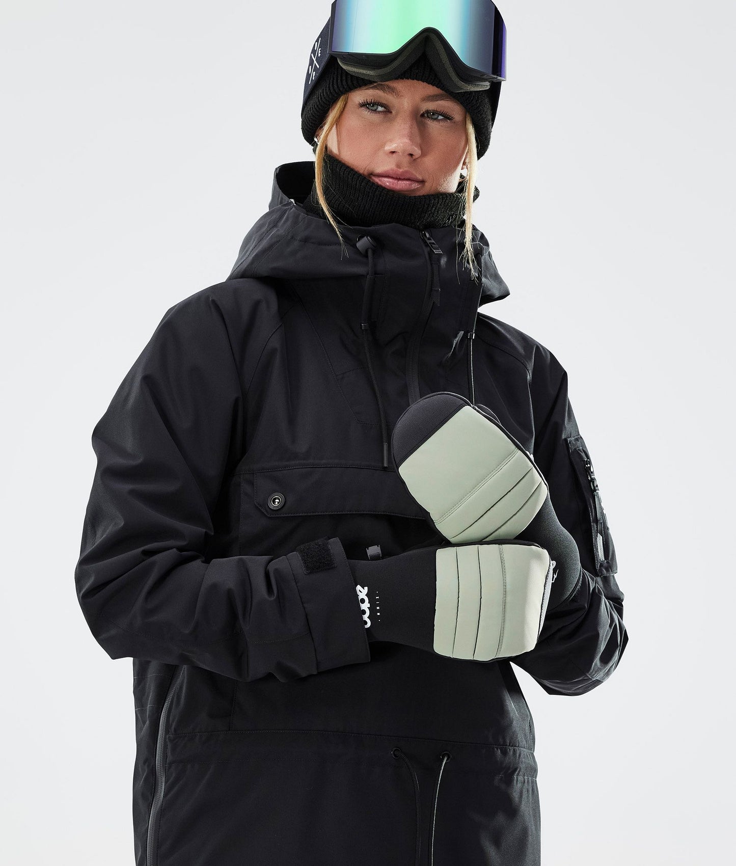 Snow Mittens Soft Green