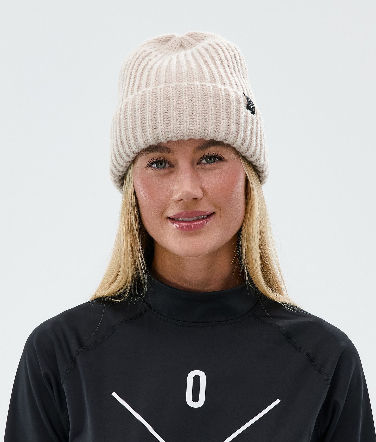 Beanie Sand