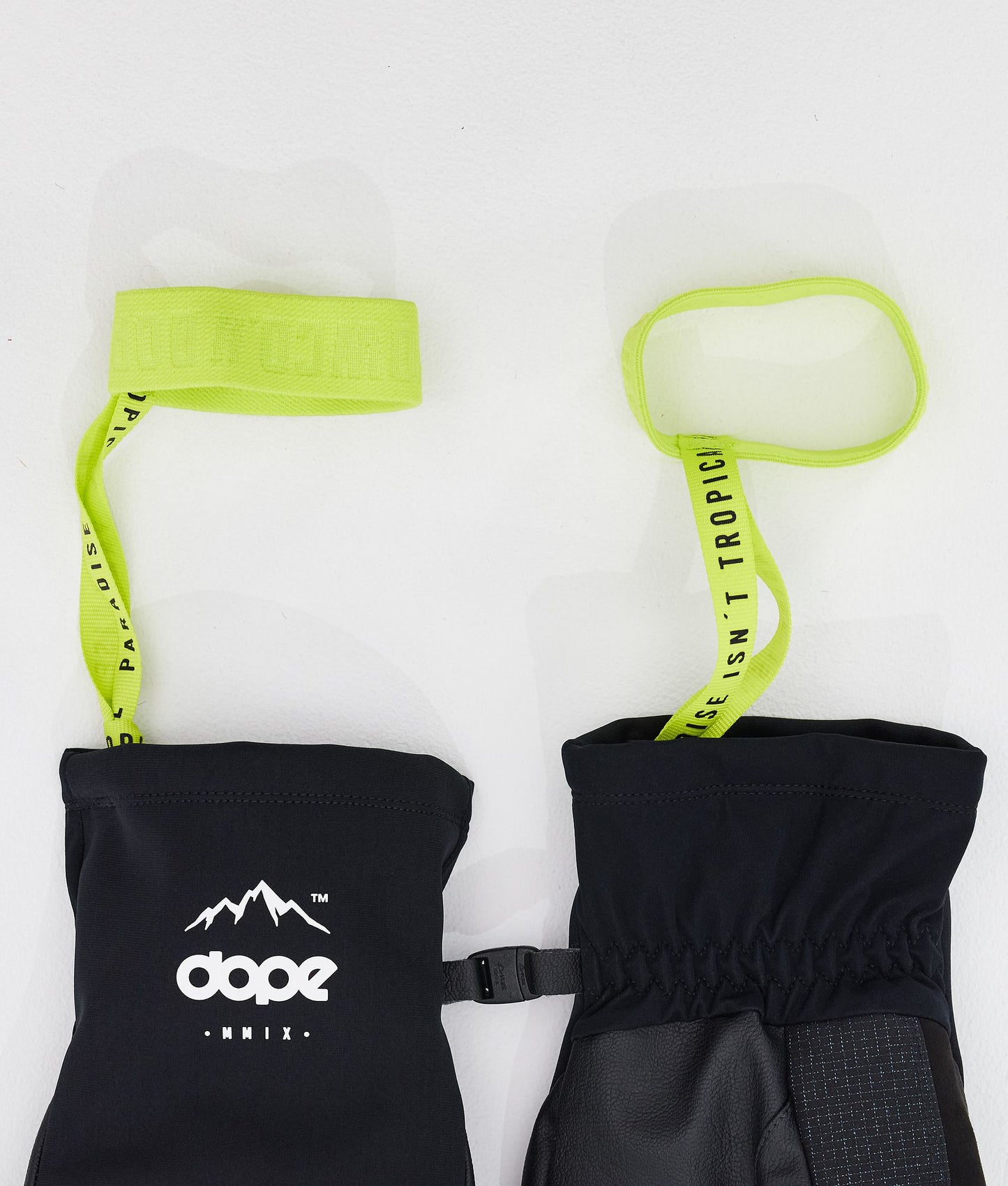 Snow Mittens Black