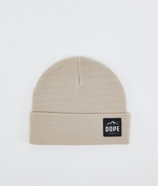 Beanie Sand